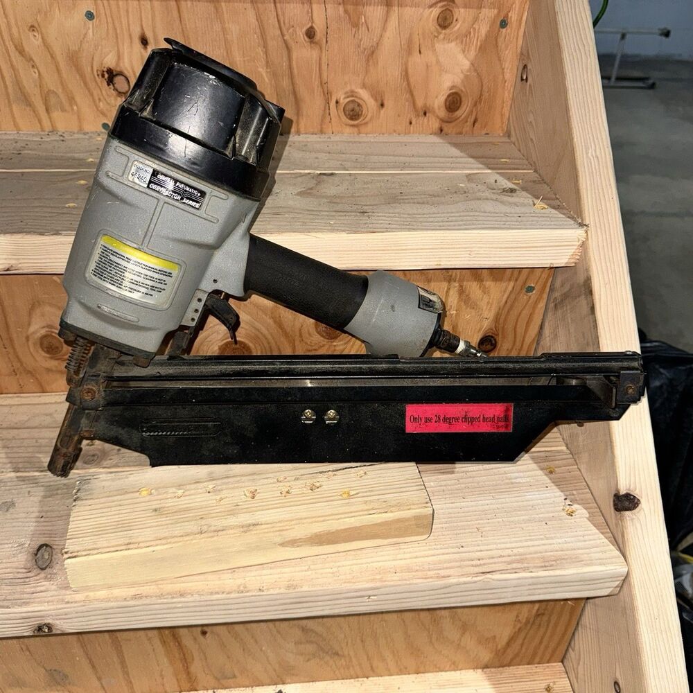 Central Pneumatic 46240 Contractor Series Framing Nailer 28 degree 8-10 ga - Wks